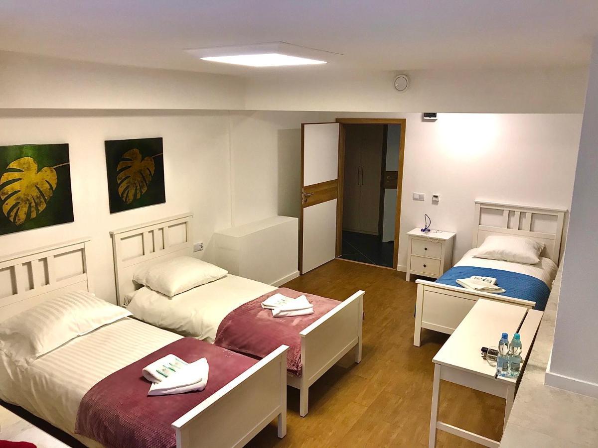 Stara Szwajcaria Bed & Breakfast Gliwice Eksteriør bilde