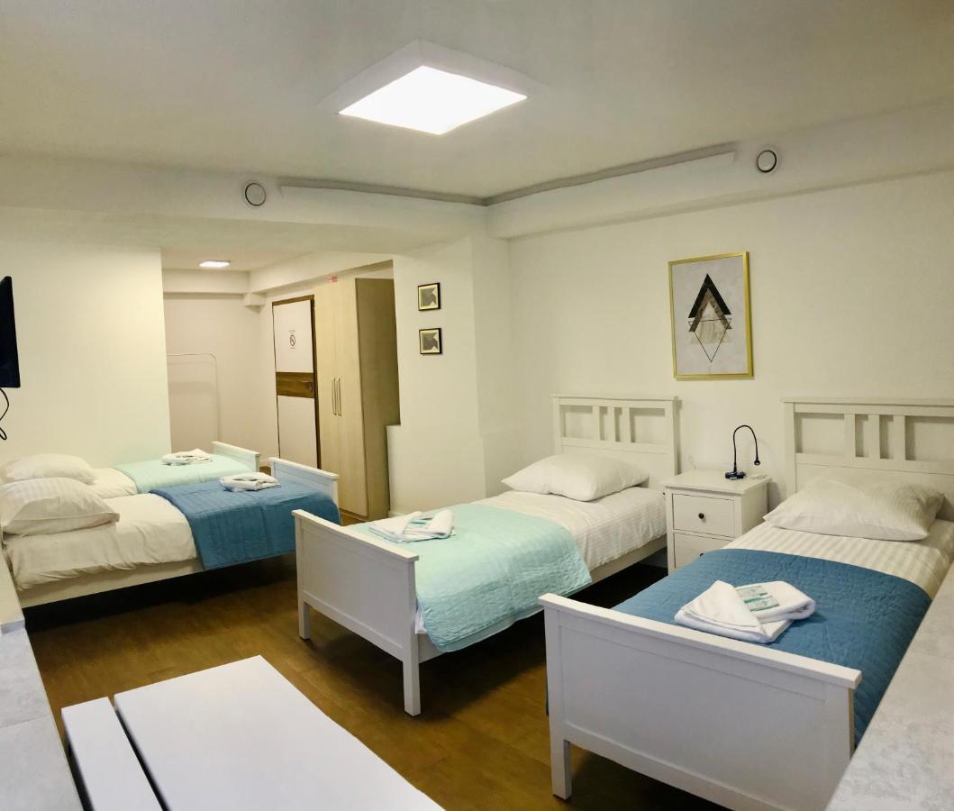 Stara Szwajcaria Bed & Breakfast Gliwice Eksteriør bilde