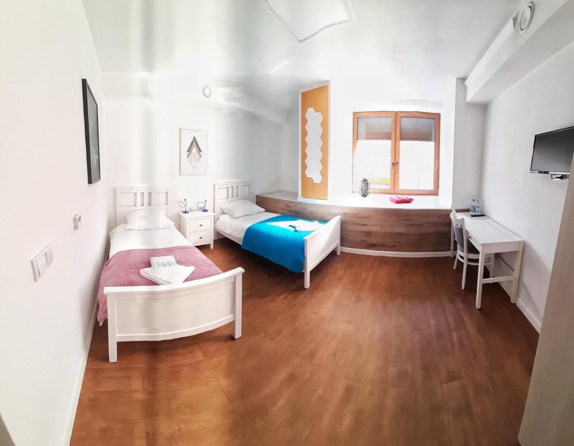 Stara Szwajcaria Bed & Breakfast Gliwice Eksteriør bilde